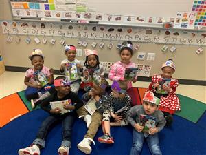 preschoolers celebrate their 100th day of school 